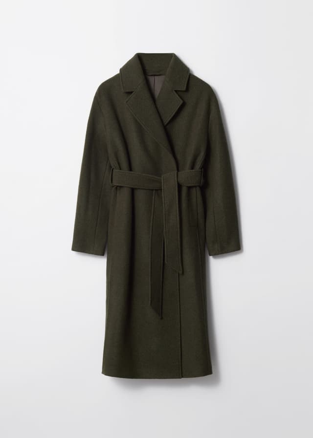 Dubbelknäppt kappa i ull